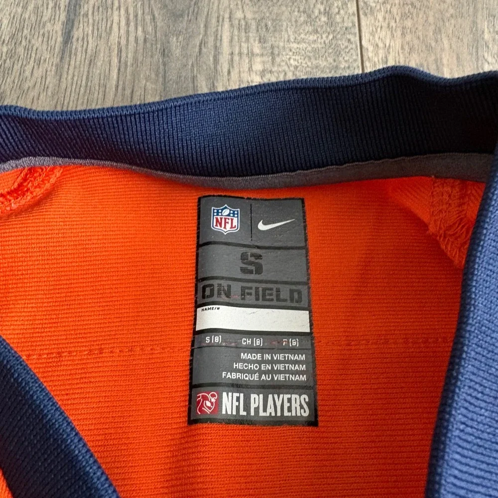 Nike Denver Broncos Jersey Kids Small Orange Derek Wolfe 95 NFL‎ On Field